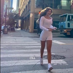 Meet your Posher, Eleonora